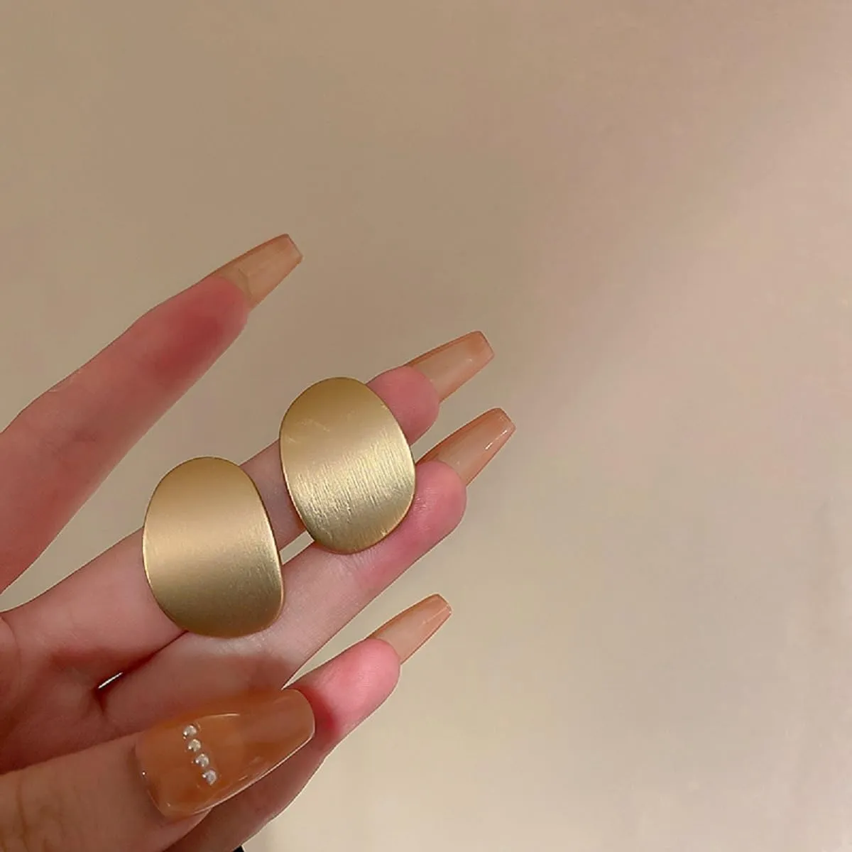 14K Gold Plated Hoop Earrings for Women Fashion Chunky Earrings Set Irregular Circle Geometric Earrings Lightweight Hypoallergenic with 925 Sterling Silver Post Gift Box