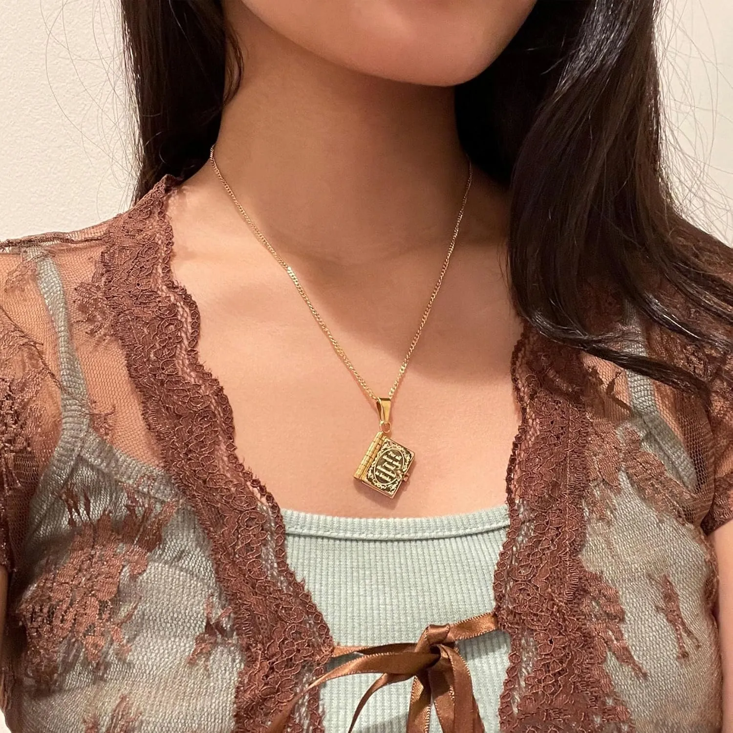 18k Gold Plated Book Necklace, Openable Multi Layer Bookworm Necklaces Bookish Gifts for Book Lovers