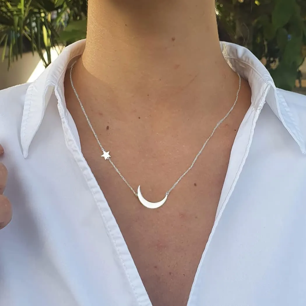 ASCOMY Dainty Gold Pendant Necklace 14k Gold Plated Delicate Tiny Love Heart Star CZ Leaf Pendant Necklace Simple Necklaces Everyday Jewelry for Women
