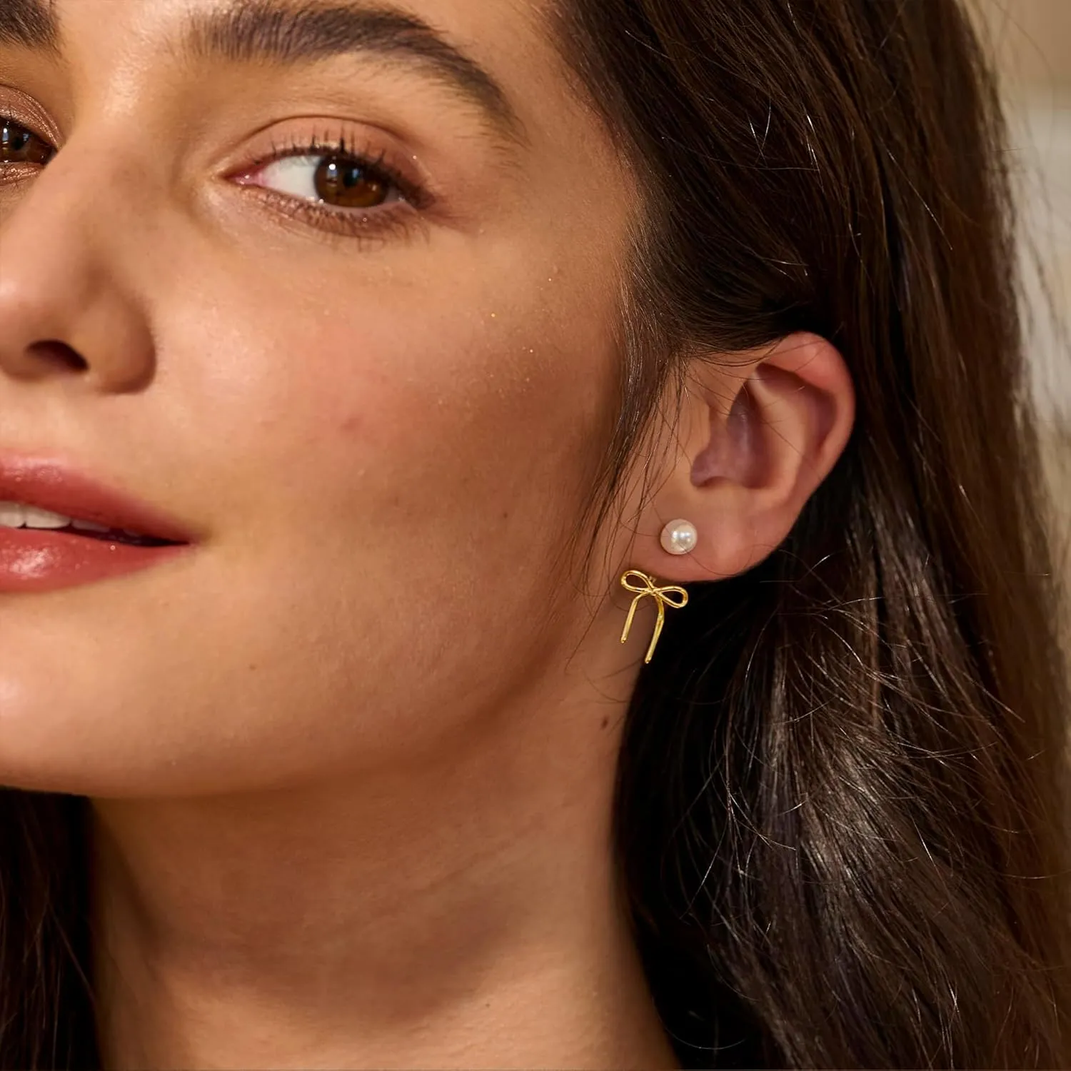 Bow Earrings for Women, 14K Gold Plated Gold Hoop Earrings Trendy Dainty Bow Pearl Earrings Gold Jewelry Hoop Earring for Women Gifts