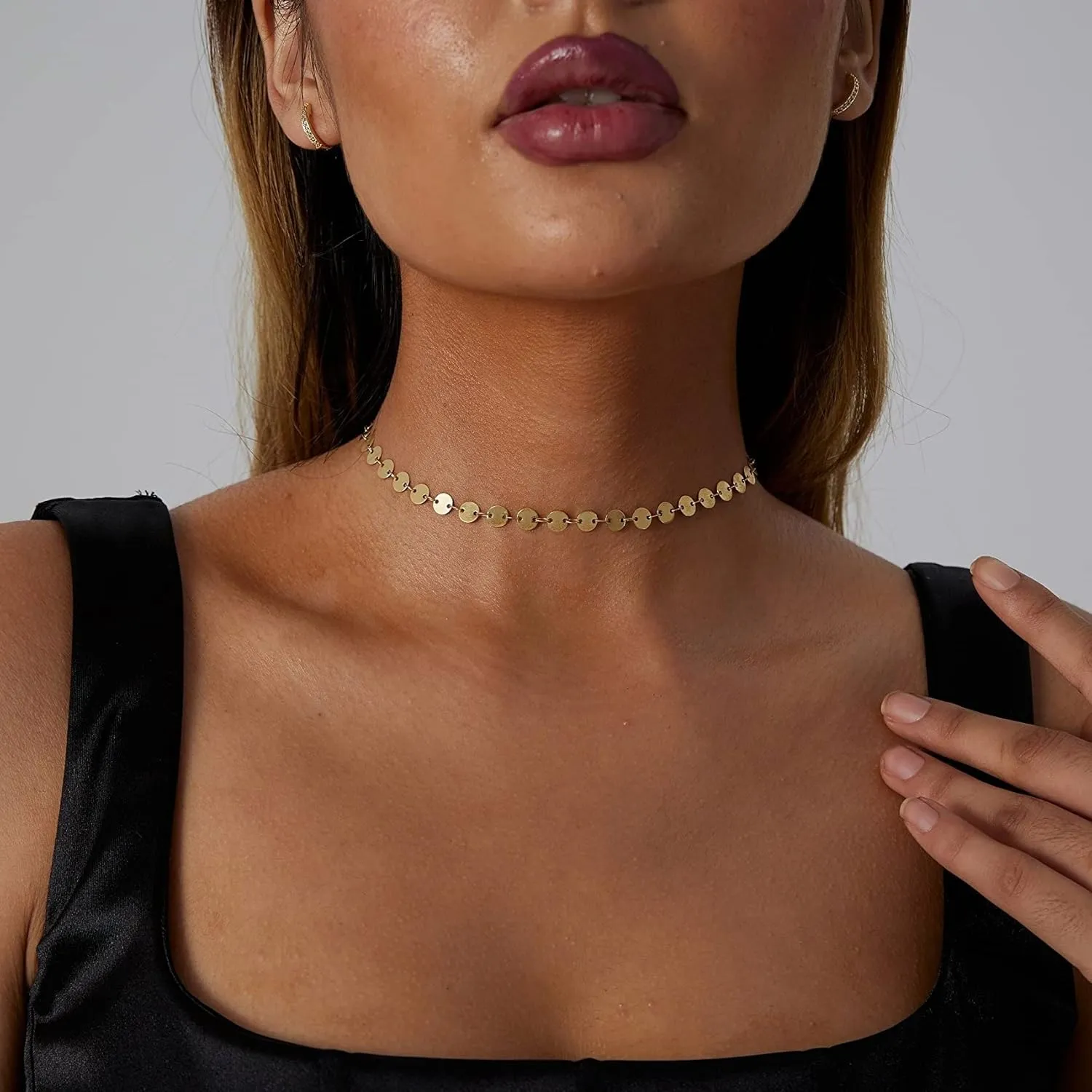 CAROVO Dainty Gold Chain Choker Necklace for Women 18K Gold Plated Minimalist Figaro Beaded Lace Satellite Coin Chain Necklace Delicate Choker Jewelry Gifts for Women