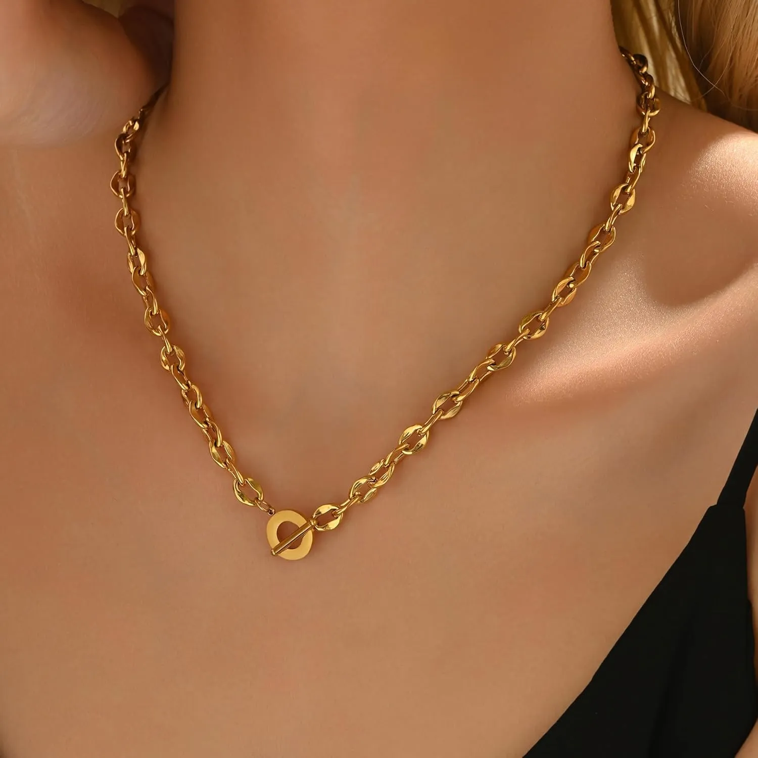 Chunky Toggle Necklace for Women 18K Gold Plated Vintage Paperclip Figaro Link Chain Necklaces Dainty Paper Clip Toggle Necklace for Jewelry Gift