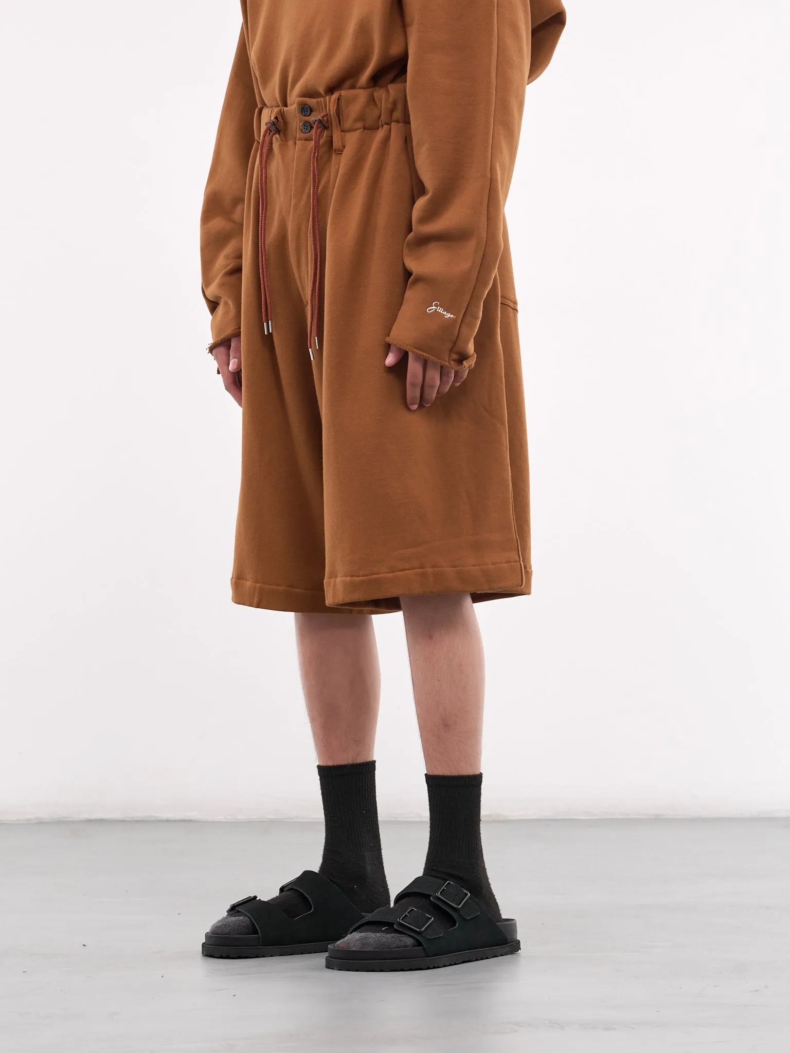 Circular Shorts (L24FW-FTCSP-BRW-BROWN))