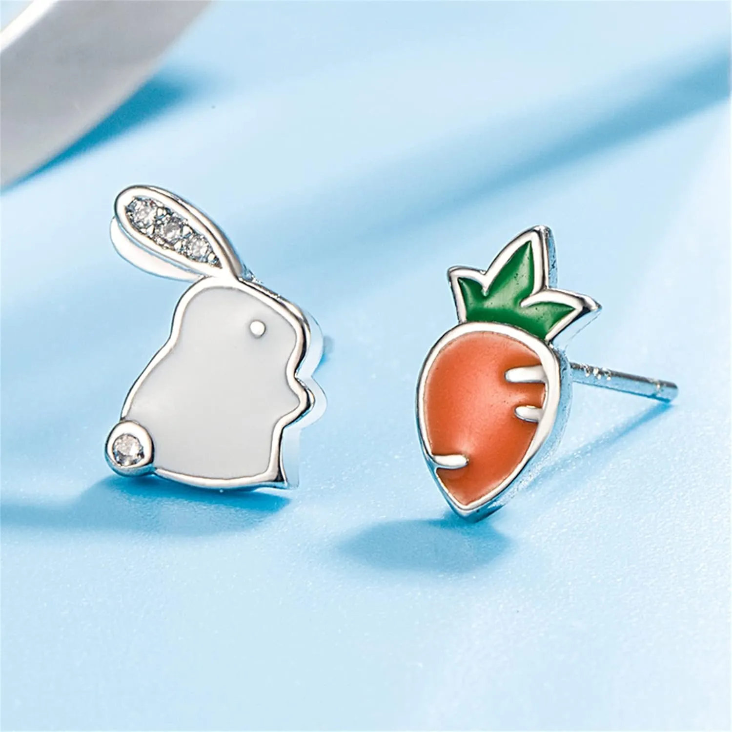 Dreuyet Easter Bunny Earrings Cute Animal Funny Rabbit Earrings 925 Sterling Silver Rabbit Carrot Stud Earrings for Women Hypoallergenic Jewelry