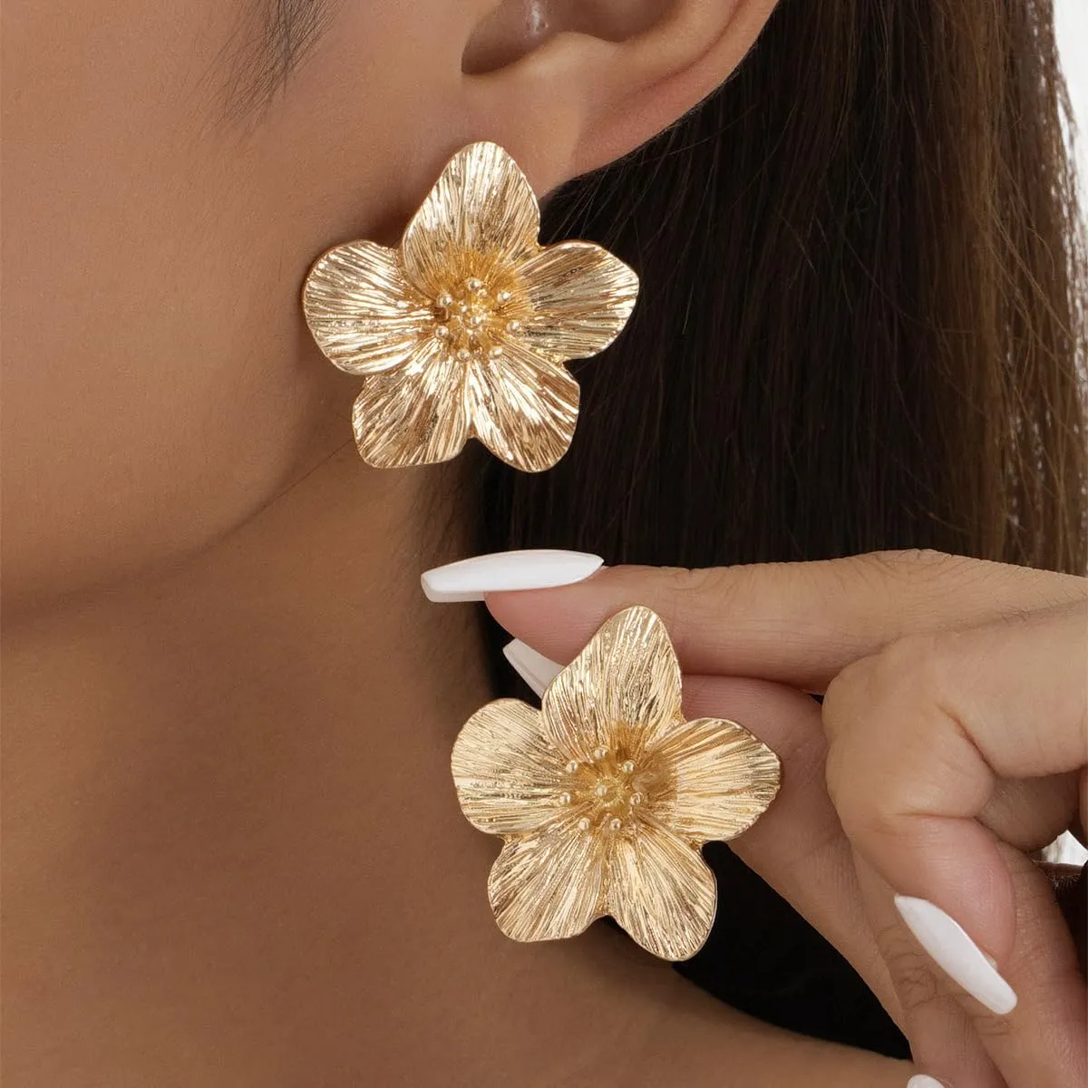 Gold Flower Earrings for Women Dangling Big Statement Earrings for Women Large Floral Stud Earring Daisy Spring Summer Fancy Earring Chunky Flower Gold Jewelry