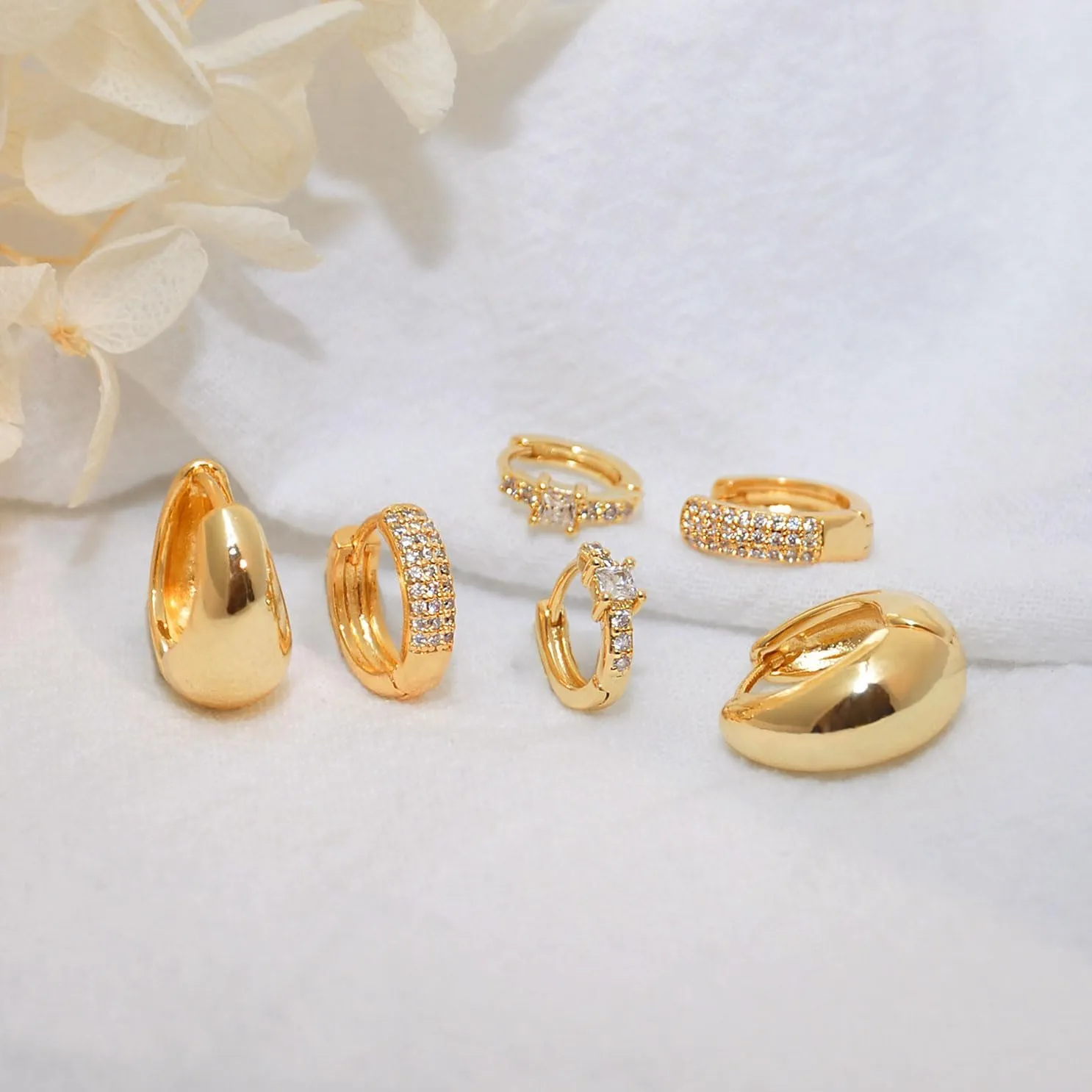 Gold Hoop Earrings for Women Trendy, 14K Gold Plated Huggie Earrings Set Dainty Small Hoops Cartilage Hypoallergenic Lightweight Jewelry Gifts