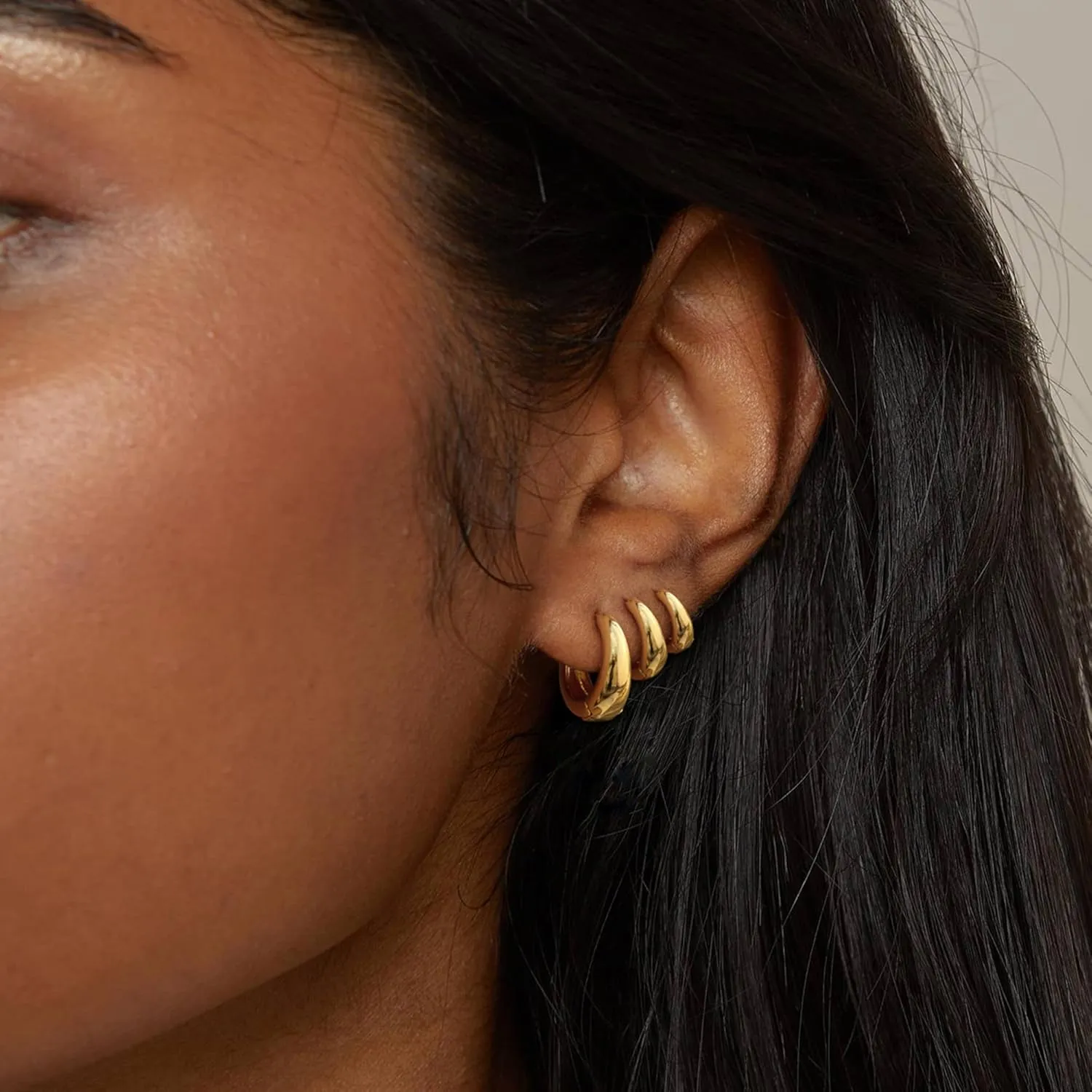 Hoop Earrings for Women 14K Gold Plated/Silver Hoops Simple Gold Knot Huggie Small Hoop Earrings Set Trendy Gold Hoops Everyday Wear Gold Earrings for Women Jewelry