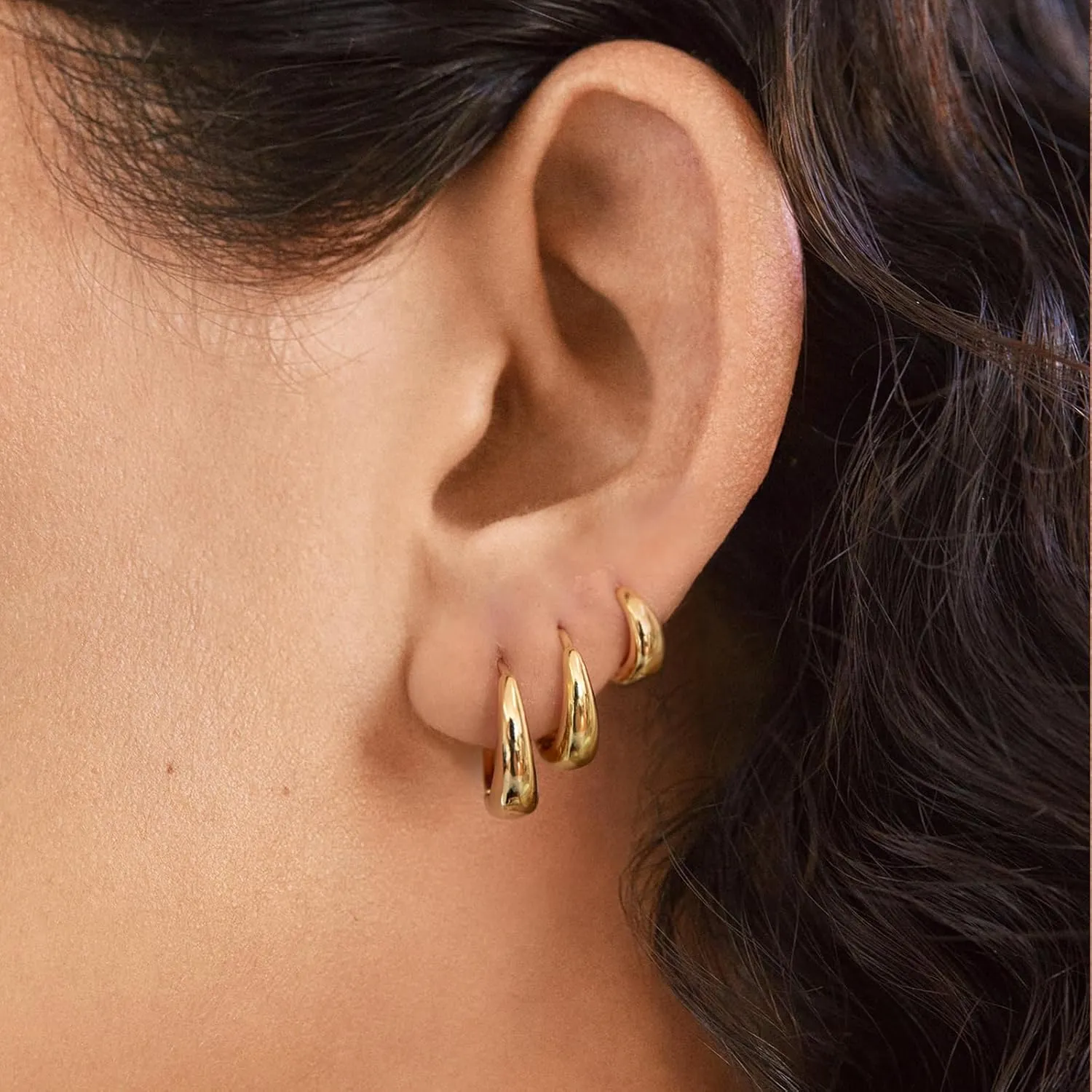 Hoop Earrings for Women 14K Gold Plated/Silver Hoops Simple Gold Knot Huggie Small Hoop Earrings Set Trendy Gold Hoops Everyday Wear Gold Earrings for Women Jewelry
