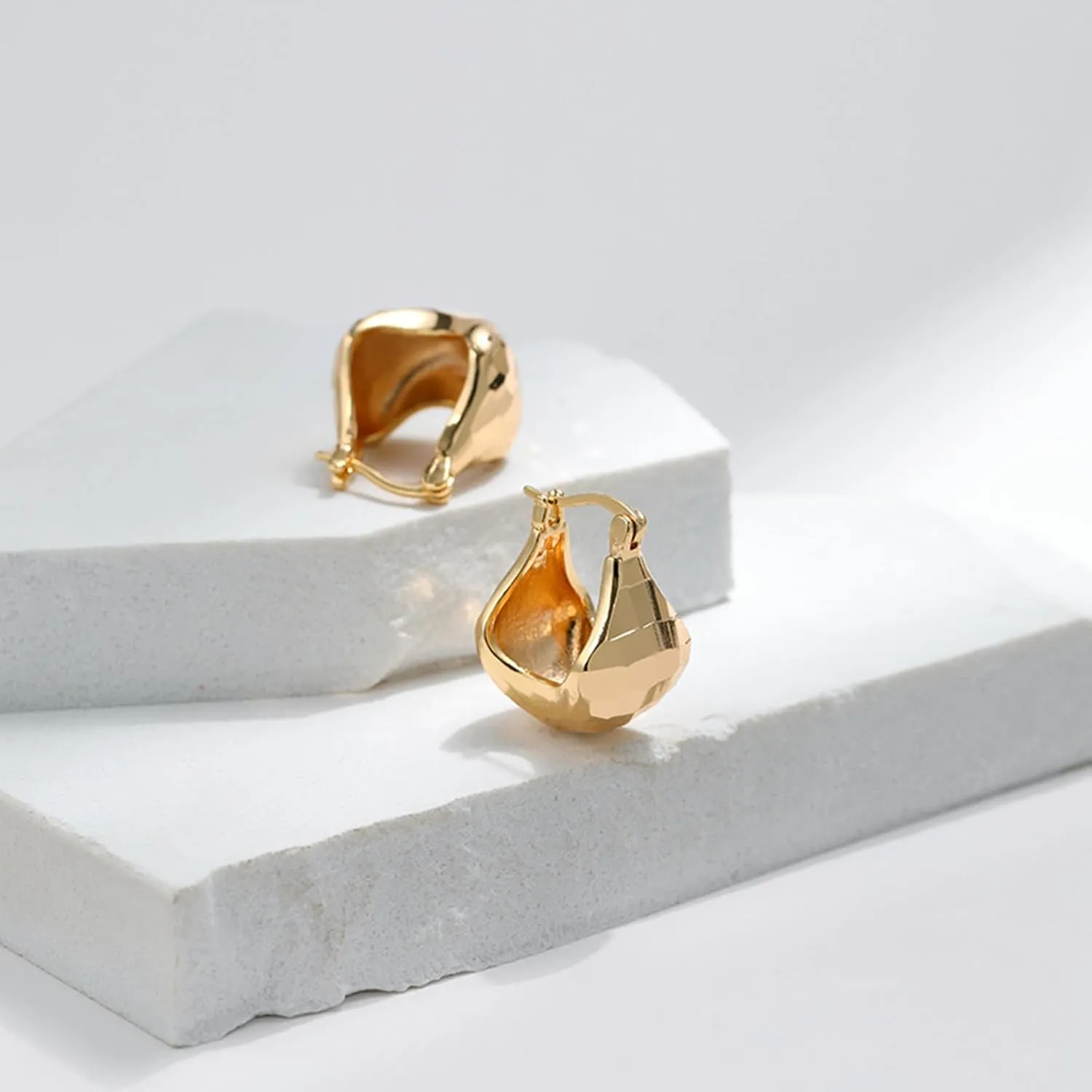 Hoop earrings Gold Hoop earrings 18K Gold Plated Sterling Silver Post Chunky Hoops Thick Lightweight Gold Hoop Earrings for Women