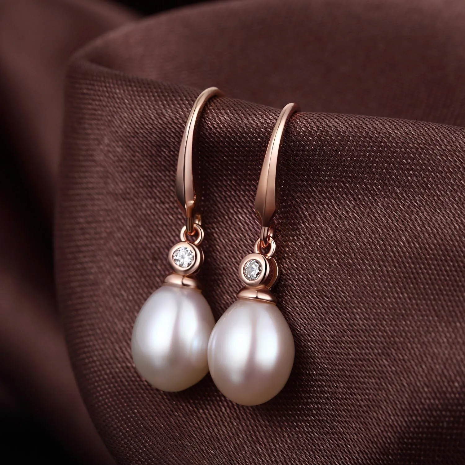Jiamiaoi Pearl Earrings for Women 925 Sterling Silver Hook Earrings Dangle Drop Pearl Earrings Silver Drop Earrings for Women, Come with Gift Box