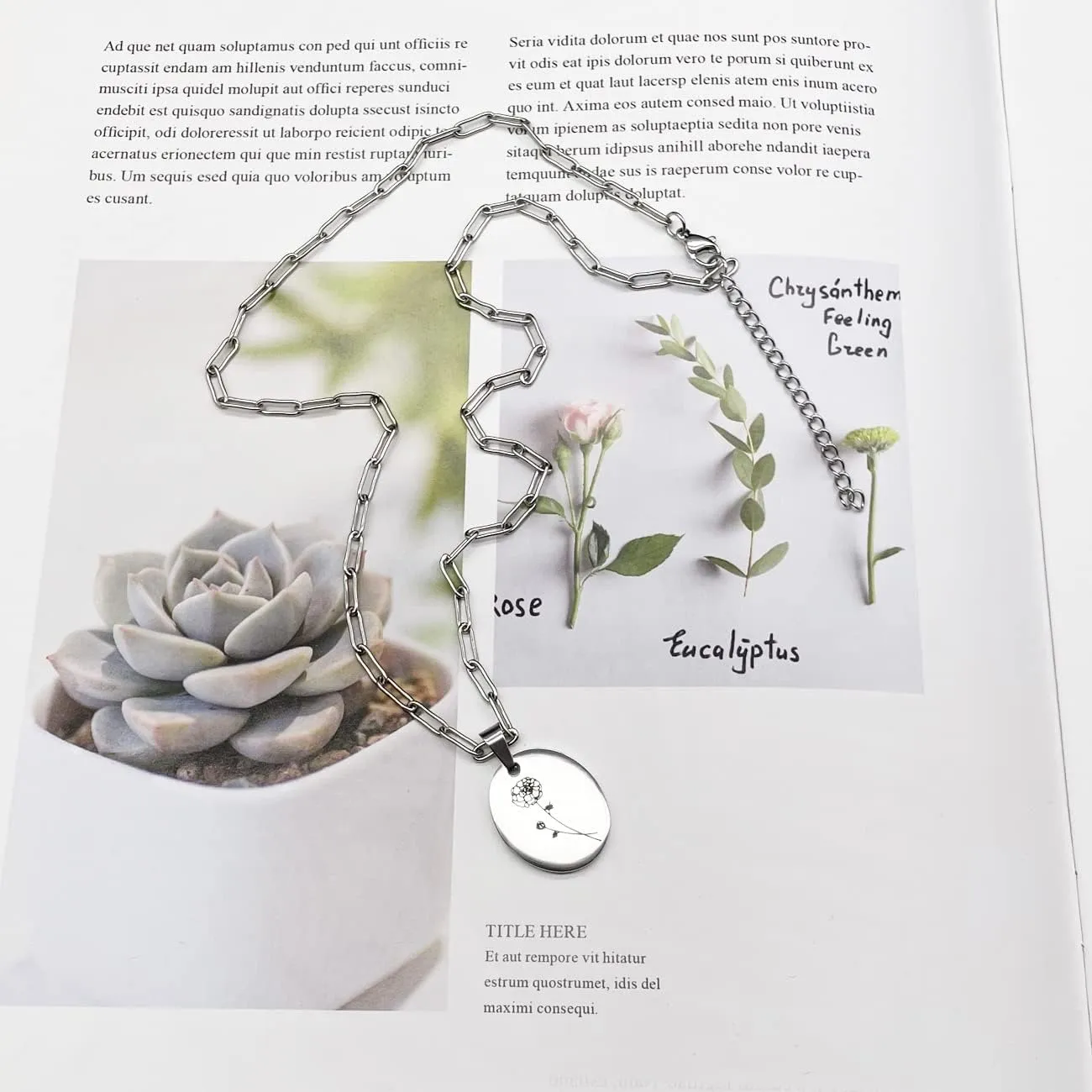 JJTZX Dainty Layered Birth Flower Necklace Oval Birth Month Flower Pendant Paperclip Chain Toggle Clasp Choker Necklaces