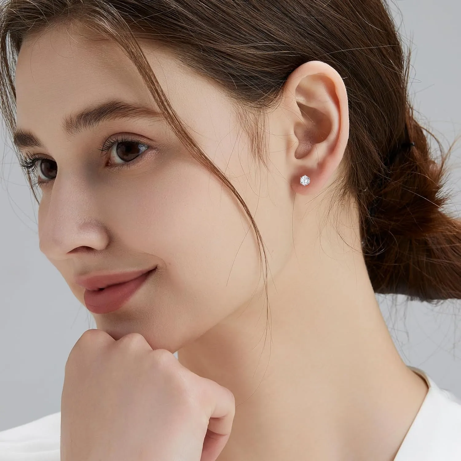 KRKC 0.6-3ct Moissanite Stud Earrings, D Color VVS1 Clarity, Lab Created Diamond Stud Earring for Women, 14K White Gold S925 Sterling Silver Earrings Friction Back for Women Men, Hypoallergenic
