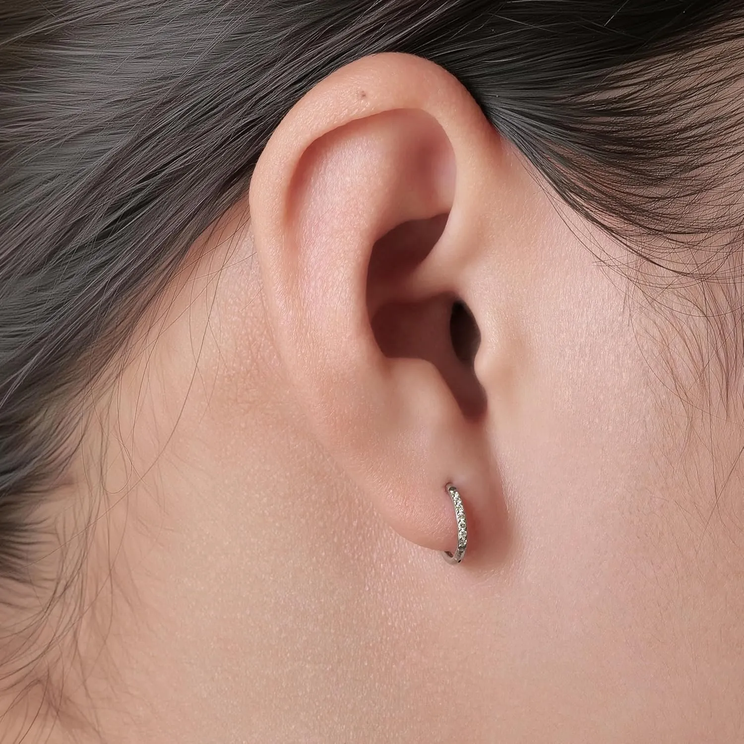 Limerencia Small Hoop Earrings for Women, Hypoallergenic Titanium Huggie Hoop Earrings Set G23 Piercings Cartilage Earrings Set for Women Sensitive Ears (White CZ Silver, 8mm)