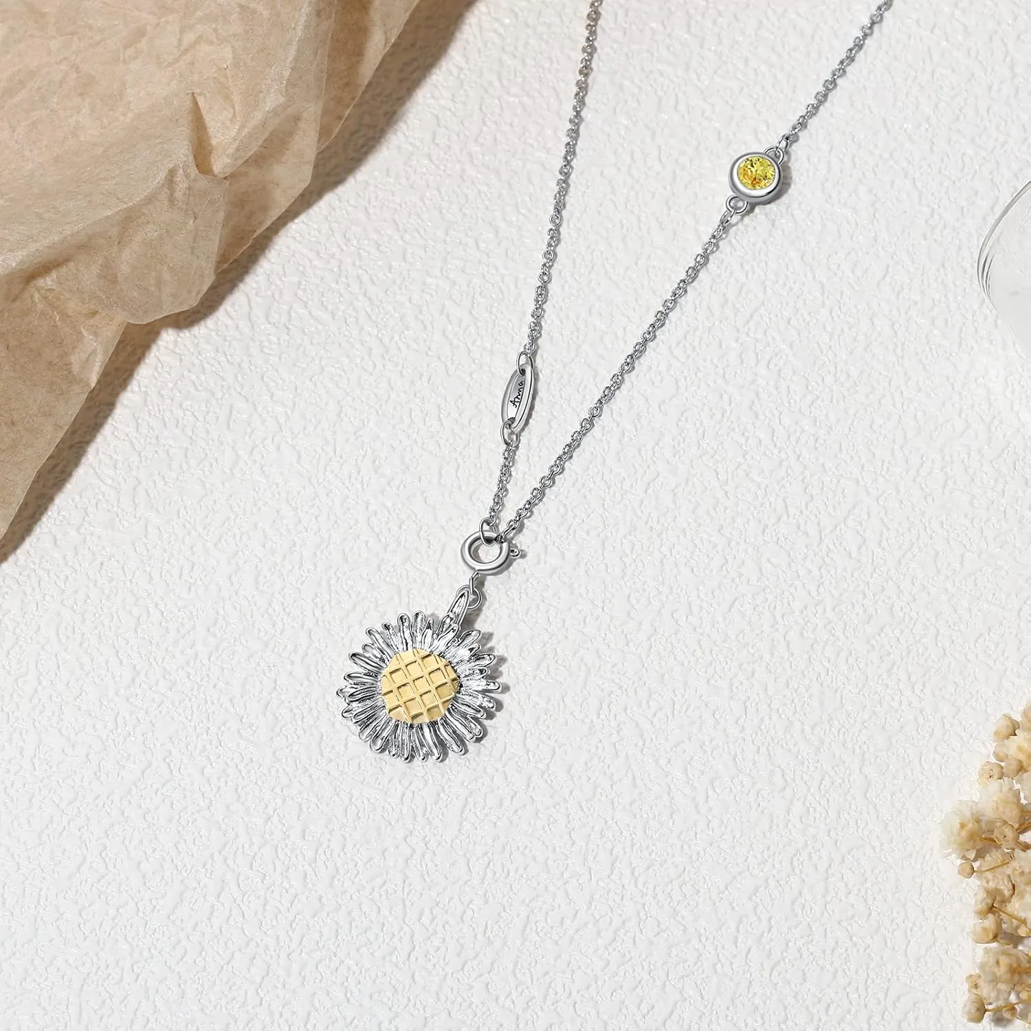 Personalized Name Sunflower Necklace with Birthstones Custom Name Necklace for Women Sunflower Jewelry Birthday Sunflower Gift for Girlfriend Mother