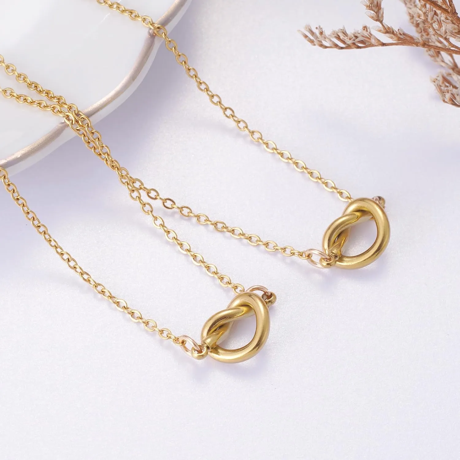 Ralukiia BFF Friendship Knot Infinity Necklace for 2 Best Friend Long Distance Birthday Jewelry Gifts for Her Women Bestie