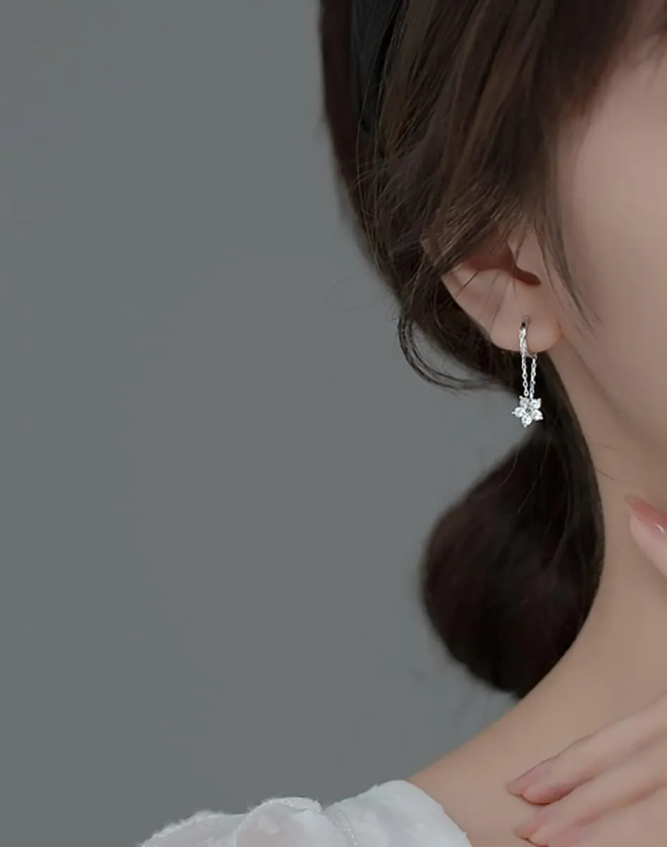 Reffeer 925 Sterling Silver Flower Chain Drop Earrings Hoop for Women Teens Huggie Hoop Dangle Earrings Chain