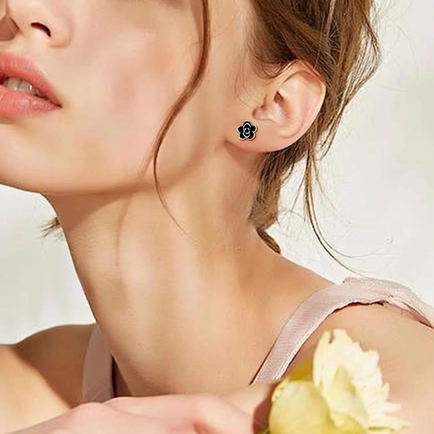 Rose Flower Stud Earrings for Women, 18K Gold Plated Enamel Craft Black Rose Flower Earrings Cute Earrings Jewelry Gifts for Mother's Day