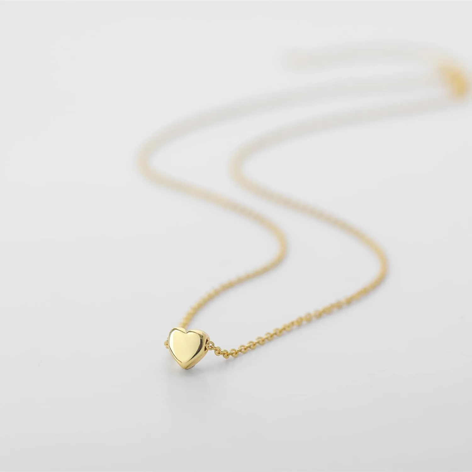 Tiny Gold Heart Choker Necklace,Dainty Cute Initial Heart Pendant Necklace,Rose Necklace,Layered Heart Necklaces for Women,Christmas Gift