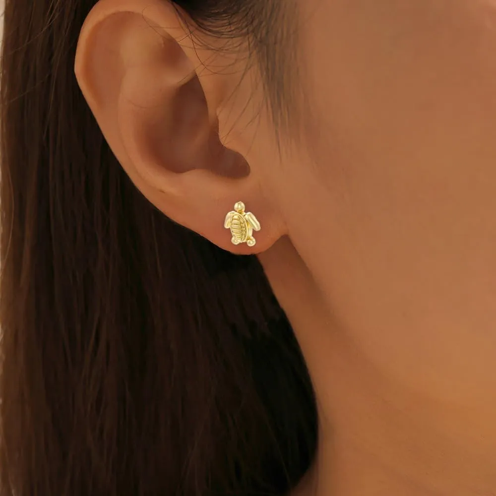 Tiny Turtle Stud Earrings Sea Turtles Cartilage Stud Earrings Small Minimalist Ocean Animal Pierced Earrings Dainty Ear Jewelry for Women