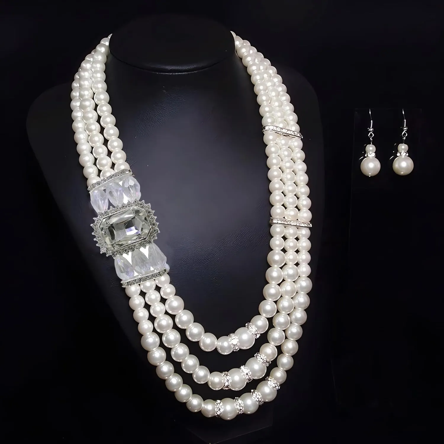 We We Imitation Pearl Necklace for Women Large Chunky Pearl Necklaces Multilayer Pearl Necklace and Earring 1920s Costume Jewelry set