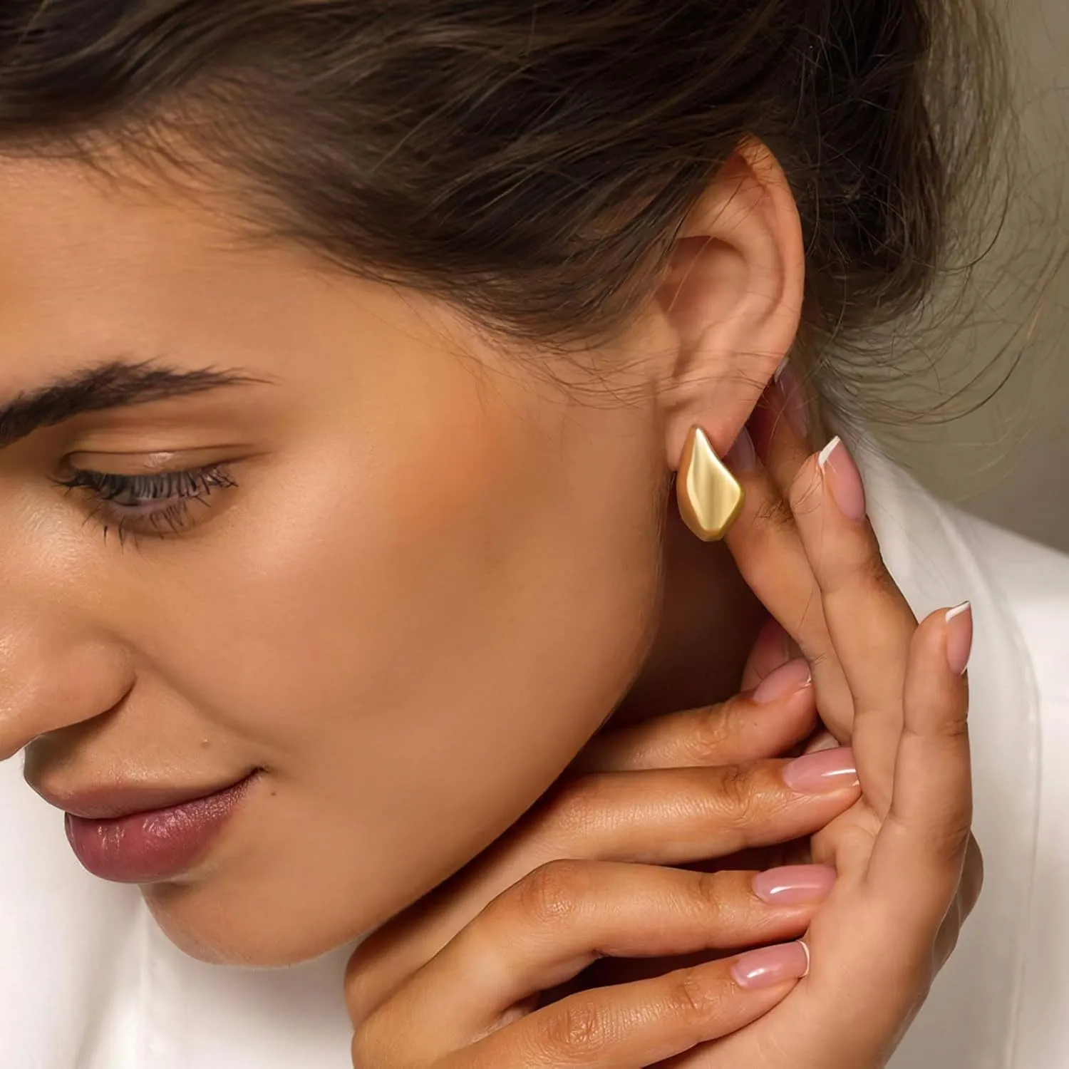 Womens Gold Studs Earrings, 14K Gold Plated Personality Big Stud Earring,Stainless Steel Hypoallergenic Ear Rings Trendy Jewelry,Christmas Birthday Gifts for Her Girlfriend Sister