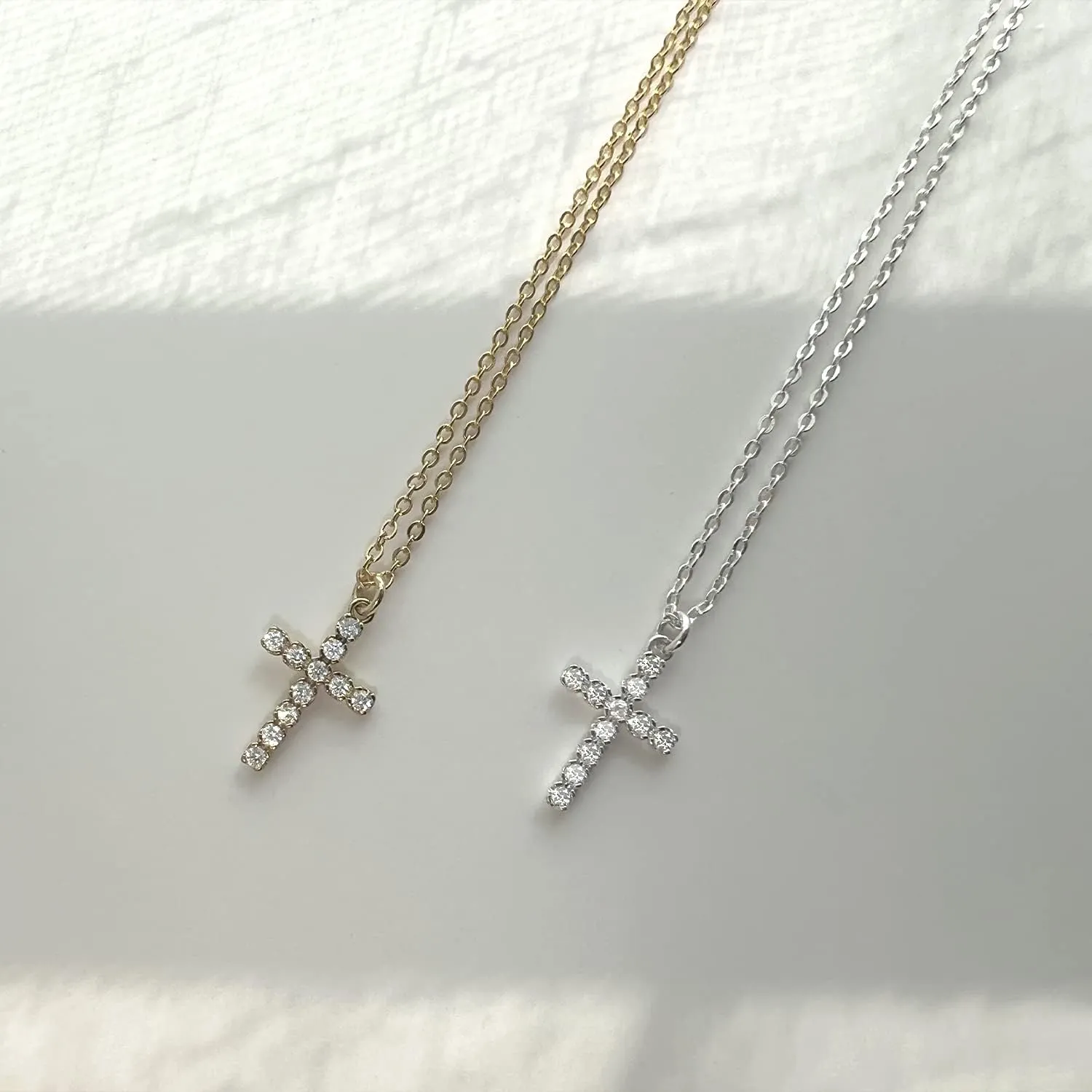 Zeffy Cross Necklace for Women,18K Gold/Silver Plated Tiny Cubic Zirconia Cross Pendant Necklace for Women Simple Layered Cross Necklaces for Women